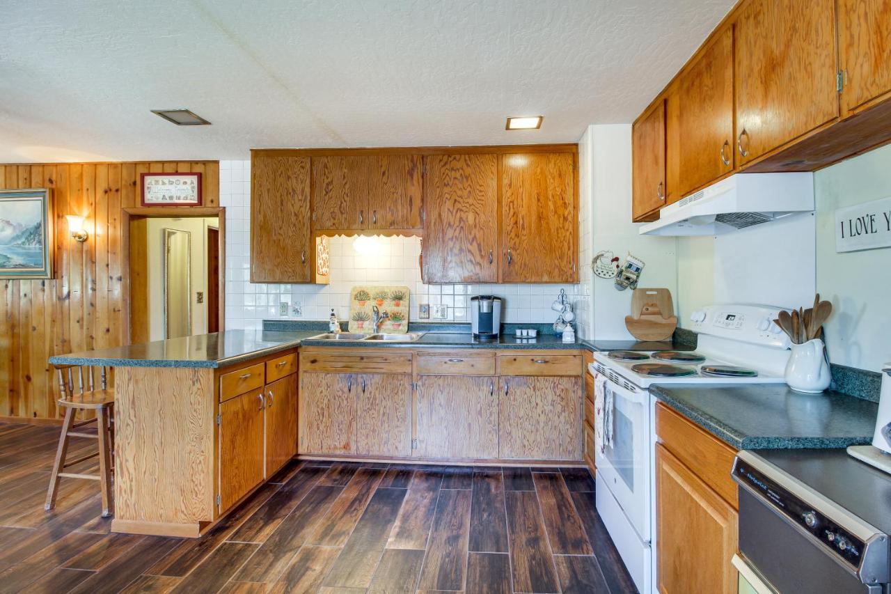 Laptop-Friendly Lakeside Cottage Stay With Gas Grill Pinetop-Lakeside Eksteriør bilde