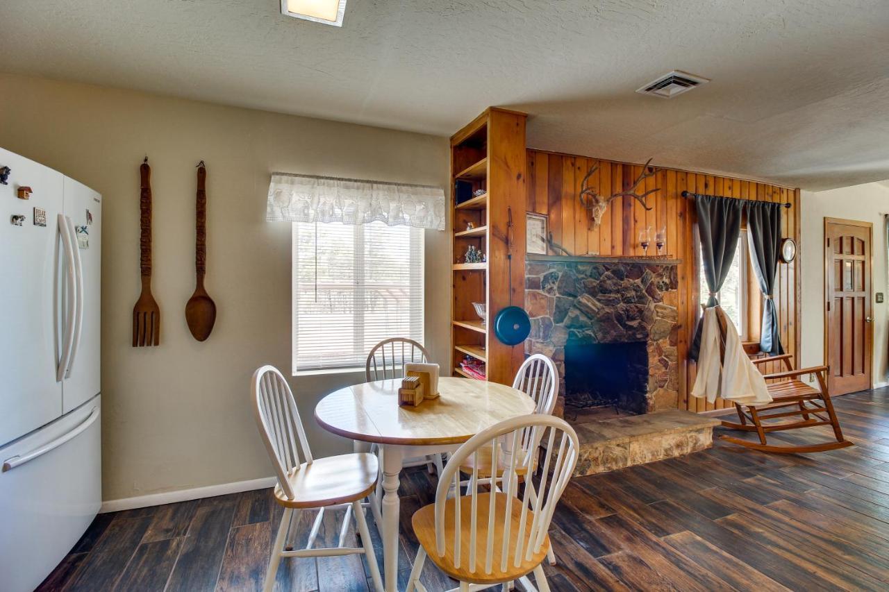 Laptop-Friendly Lakeside Cottage Stay With Gas Grill Pinetop-Lakeside Eksteriør bilde